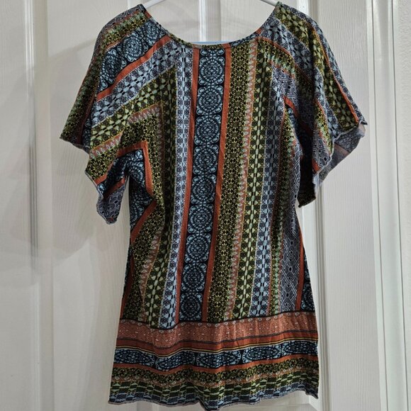 Unity World Wear Urban Top - Picture 2 of 5